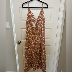 A&F Button Through Midaxi Dress / Peach Floral